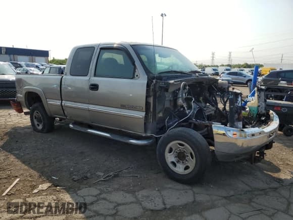 ✅ 2002 GMC Sierra 2500HD SLE • VIN: 1GTHK29G92E151398 • Lot: 58784095. Listed on Copart with Not provided. Free auction sales archive from the USA and detailed vehicle history report at DreamBid. Image 4.