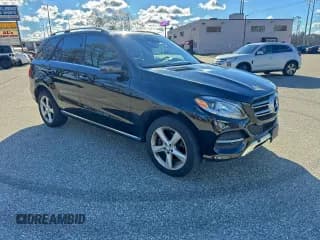 ✅ 2017 Mercedes-Benz GLE 350 • VIN: 4JGDA5HB7HA820966 • Lot: 94468735. Wystawiony na Copart z przebiegiem 145 647 mil. Bezpłatny archiwum sprzedaży aukcyjnych z USA i szczegółowy raport historii pojazdu na DreamBid. Zdjęcie 1.