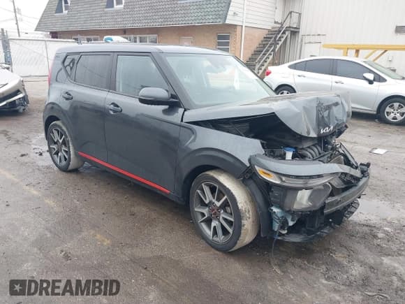 ✅ 2022 Kia Soul GT-Line • VIN: KNDJ63AU9N7803524 • Lot: 41198980. Listed on IAAI with 55,165 mi. Free auction sales archive from the USA and detailed vehicle history report at DreamBid. Image 1.