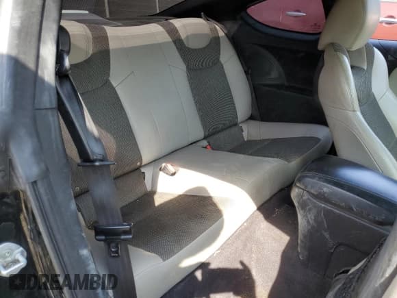 ✅ 2014 Hyundai Genesis Coupe Premium • VIN: KMHHT6KD6EU113945 • Lot: 47502565. Wystawiony na Copart z przebiegiem 133 670 mil. Bezpłatny archiwum sprzedaży aukcyjnych z USA i szczegółowy raport historii pojazdu na DreamBid. Zdjęcie 10.