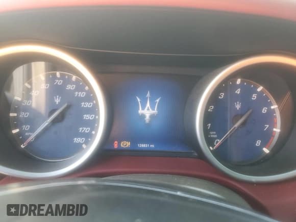 ✅ 2015 Maserati Ghibli S Q4 • VIN: ZAM57RTA3F1133375 • Лот: 92491615. Опубликован ранее на Copart с пробегом 128 831 миль. Бесплатный доступ к архиву аукционных продаж из США и подробный отчёт об истории автомобиля на DreamBid. Изображение 9.