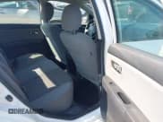 ✅ 2012 Nissan Sentra S • VIN: 3N1AB6AP0CL649448 • Lot: 42806458. Wystawiony na IAAI z przebiegiem 63 715 mil. Bezpłatny archiwum sprzedaży aukcyjnych z USA i szczegółowy raport historii pojazdu na DreamBid. Zdjęcie 8.