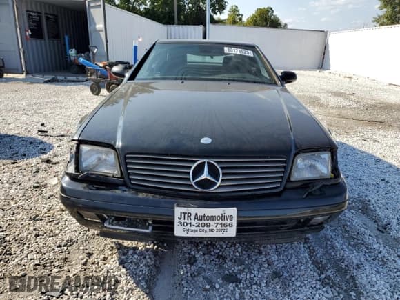 ✅ 1999 Mercedes-Benz SL 500 • VIN: WDBFA68F6XF175684 • Lot: 80174925. Wystawiony na Copart z przebiegiem 134 213 mil. Bezpłatny archiwum sprzedaży aukcyjnych z USA i szczegółowy raport historii pojazdu na DreamBid. Zdjęcie 5.