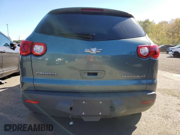 ✅ 2009 Chevrolet Traverse LS • VIN: 1GNEV13D89S142357 • Lot: 86122985. Wystawiony na Copart z przebiegiem 167 081 mil. Bezpłatny archiwum sprzedaży aukcyjnych z USA i szczegółowy raport historii pojazdu na DreamBid. Zdjęcie 6.