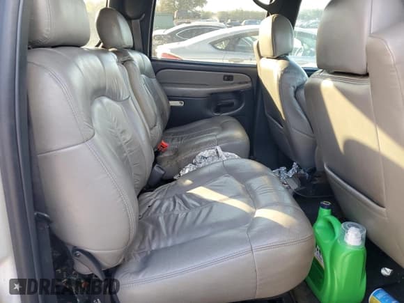 ✅ 2001 Chevrolet Suburban LS • VIN: 3GNEC16T91G253598 • Лот: 87802385. Опубликован ранее на Copart с пробегом Не указан. Бесплатный доступ к архиву аукционных продаж из США и подробный отчёт об истории автомобиля на DreamBid. Изображение 11.