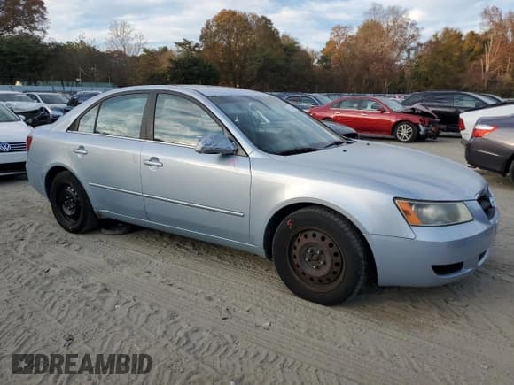 ✅ 2008 Hyundai Sonata GLS • VIN: 5NPET46C48H382957 • Лот: 79512604. Опубликован ранее на Copart с пробегом 180 172 миль. Бесплатный доступ к архиву аукционных продаж из США и подробный отчёт об истории автомобиля на DreamBid. Изображение 4.