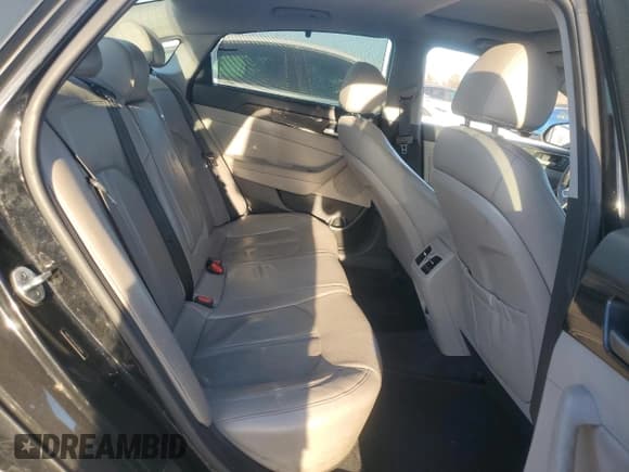 ✅ 2018 Hyundai Sonata SEL • VIN: 5NPE34AF8JH596910 • Lot: 92992815. Wystawiony na Copart z przebiegiem 242 197 mil. Bezpłatny archiwum sprzedaży aukcyjnych z USA i szczegółowy raport historii pojazdu na DreamBid. Zdjęcie 10.