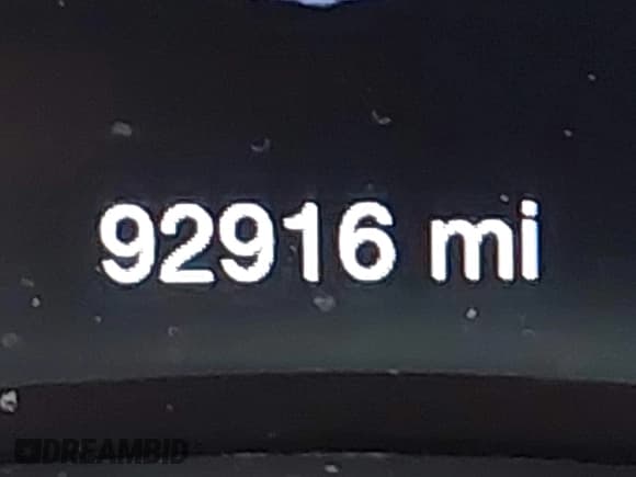 ✅ 2019 Dodge Durango SXT Plus • VIN: 1C4RDJAG4KC576205 • Lot: 42729702. Wystawiony na IAAI z przebiegiem 92 919 mil. Bezpłatny archiwum sprzedaży aukcyjnych z USA i szczegółowy raport historii pojazdu na DreamBid. Zdjęcie 15.