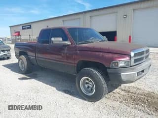 ✅ 2001 Dodge 2500 • VIN: 1B7KF23651J228669 • Lot: 43730894. Listed on IAAI with 243,103 mi. Free auction sales archive from the USA and detailed vehicle history report at DreamBid. Image 1.
