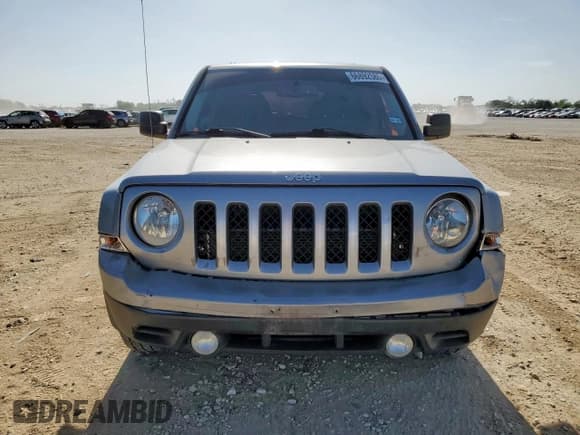 ✅ 2017 Jeep Patriot Sport SE • VIN: 1C4NJPBA6HD116051 • Lot: 66892585. Listed on Copart with 138,282 mi. Free auction sales archive from the USA and detailed vehicle history report at DreamBid. Image 5.