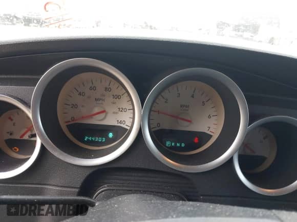 2006 Dodge Magnum с VIN 2D4FV47V56H436323, выставлен на аукционе IAAI как лот 41536322 с пробегом 244 303 миль миль и . История ставок и продаж доступна на DreamBid. Изображение 7.