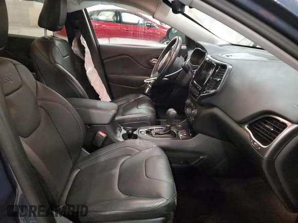 ✅ 2019 Jeep Cherokee Limited • VIN: 1C4PJMDX2KD476272 • Lot: 91944845. Wystawiony na Copart z przebiegiem 11 005 mil. Bezpłatny archiwum sprzedaży aukcyjnych z USA i szczegółowy raport historii pojazdu na DreamBid. Zdjęcie 7.