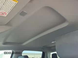 2020 Chevrolet Silverado 2500HD LT z VIN 1GC1YNE78LF260373, wystawiony jako IAAI lot #43077805 z przebiegiem 92 955 mil mil oraz . Historia ofert i sprzedaży dostępna na DreamBid. Obrazek 1.