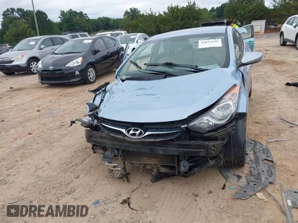 2013 Hyundai Elantra GLS с VIN KMHDH4AE6DU624309, выставлен на аукционе IAAI как лот 43035626 с пробегом 101 622 миль миль и . История ставок и продаж доступна на DreamBid. Изображение 13.