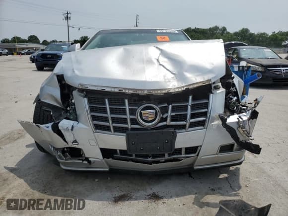 ✅ 2012 Cadillac CTS Performance • VIN: 1G6DM5E37C0110802 • Lot: 60733335. Listed on Copart with 200,273 mi. Free auction sales archive from the USA and detailed vehicle history report at DreamBid. Image 5.
