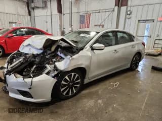 ✅ 2018 Nissan Altima S • VIN: 1N4AL3AP1JC208676 • Лот: 92545035. Опубликован ранее на Copart с пробегом Не указан. Бесплатный доступ к архиву аукционных продаж из США и подробный отчёт об истории автомобиля на DreamBid. Изображение 1.