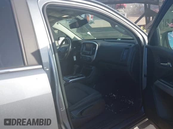 ✅ 2020 Chevrolet Colorado 2WD LT • VIN: 1GCGSCEN5L1114069 • Lot: 41704677. Listed on IAAI with 63,256 mi. Free auction sales archive from the USA and detailed vehicle history report at DreamBid. Image 5.