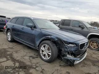 ✅ 2018 Volvo V90 • VIN: YV4102NK1J1017392 • Лот: 81793324. Опубликован ранее на Copart с пробегом 76 001 миль. Бесплатный доступ к архиву аукционных продаж из США и подробный отчёт об истории автомобиля на DreamBid. Изображение 4.