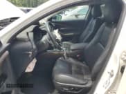 ✅ 2023 Mazda CX-30 Premium • VIN: 3MVDMBDY6PM501160 • Лот: 66601135. Опубликован ранее на Copart с пробегом 28 784 миль. Бесплатный доступ к архиву аукционных продаж из США и подробный отчёт об истории автомобиля на DreamBid. Изображение 7.