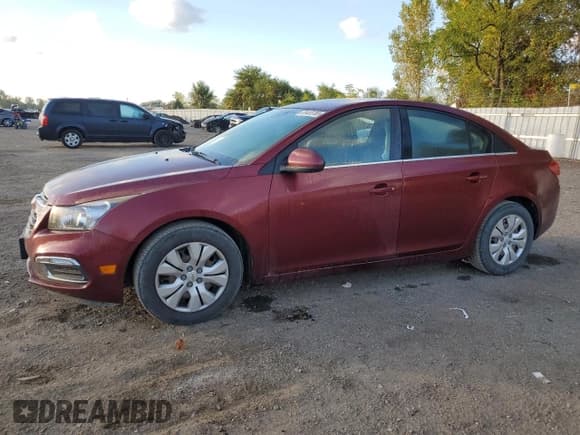 ✅ 2016 Chevrolet Cruze LT • VIN: 1G1PE5SB4G7157617 • Lot: 81453765. Listed on Copart with 122,226 mi. Free auction sales archive from the USA and detailed vehicle history report at DreamBid. Image 1.