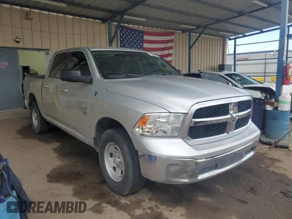 2019 Ram 1500 SLT z VIN 1C6RR7LG6KS596180, wystawiony jako Copart lot #86111715 z przebiegiem 27 975 mil mil oraz Czysty tytuł • Clean title. Historia ofert i sprzedaży dostępna na DreamBid. Obrazek 4.