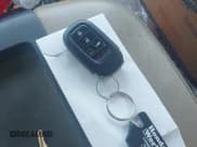 ✅ 2023 Honda HR-V EX-L • VIN: 3CZRZ1H73PM715912 • Лот: 42574922. Опубликован ранее на IAAI с пробегом 42 127 миль. Бесплатный доступ к архиву аукционных продаж из США и подробный отчёт об истории автомобиля на DreamBid. Изображение 11.