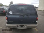 ✅ 2001 Ford Expedition Eddie Bauer • VIN: 1FMPU18L81LB27937 • Lot: 59130755. Wystawiony na Copart z przebiegiem 229 145 mil. Bezpłatny archiwum sprzedaży aukcyjnych z USA i szczegółowy raport historii pojazdu na DreamBid. Zdjęcie 6.