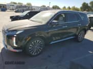 ✅ 2024 Hyundai Palisade Calligraphy • VIN: KM8R7DGE0RU777775 • Лот: 66581834. Опубликован ранее на Copart с пробегом 274 миль. Бесплатный доступ к архиву аукционных продаж из США и подробный отчёт об истории автомобиля на DreamBid. Изображение 1.