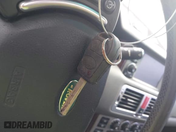 ✅ 2006 Land Rover Range Rover HSE • VIN: SALME15476A238086 • Лот: 42870614. Опубликован ранее на IAAI с пробегом 137 992 миль. Бесплатный доступ к архиву аукционных продаж из США и подробный отчёт об истории автомобиля на DreamBid. Изображение 11.