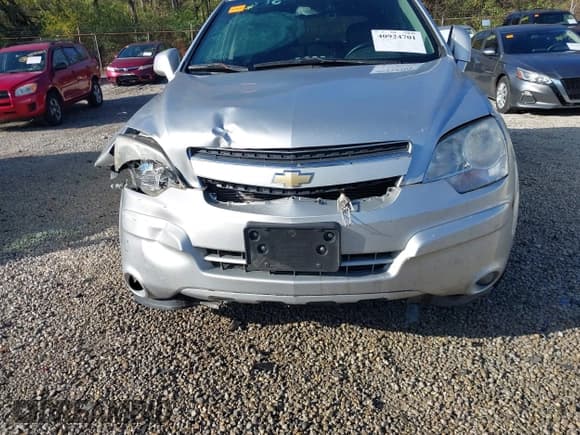 ✅ 2013 Chevrolet Captiva Sport LT • VIN: 3GNAL3EK5DS631288 • Лот: 40924701. Опубликован ранее на IAAI с пробегом 177 771 миль. Бесплатный доступ к архиву аукционных продаж из США и подробный отчёт об истории автомобиля на DreamBid. Изображение 18.