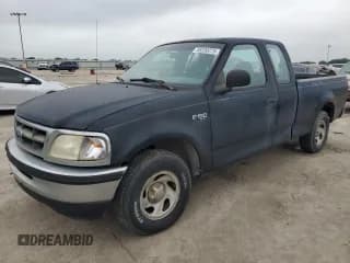 ✅ 1997 Ford F-150 • VIN: 1FTDX1722VKB04673 • Лот: 55230275. Опубликован ранее на Copart с пробегом 154 059 миль. Бесплатный доступ к архиву аукционных продаж из США и подробный отчёт об истории автомобиля на DreamBid. Изображение 1.