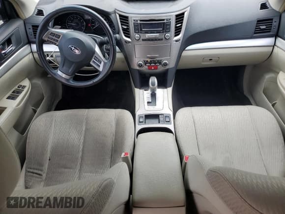 ✅ 2012 Subaru Outback Prem • VIN: 4S4BRCCC5C3236843 • Лот: 61069875. Опубликован ранее на Copart с пробегом 154 378 миль. Бесплатный доступ к архиву аукционных продаж из США и подробный отчёт об истории автомобиля на DreamBid. Изображение 8.