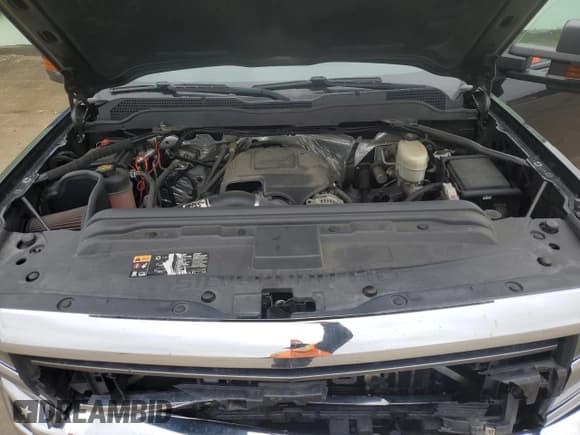 ✅ 2018 Chevrolet Silverado 2500HD LT • VIN: 1GC1KVEG2JF130975 • Lot: 44134105. Wystawiony na Copart z przebiegiem 68 105 mil. Bezpłatny archiwum sprzedaży aukcyjnych z USA i szczegółowy raport historii pojazdu na DreamBid. Zdjęcie 12.