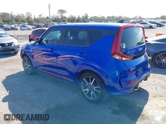 ✅ 2022 Kia Soul GT-Line • VIN: KNDJ63AUXN7803841 • Lot: 41525968. Wystawiony na IAAI z przebiegiem 52 114 mil. Bezpłatny archiwum sprzedaży aukcyjnych z USA i szczegółowy raport historii pojazdu na DreamBid. Zdjęcie 3.