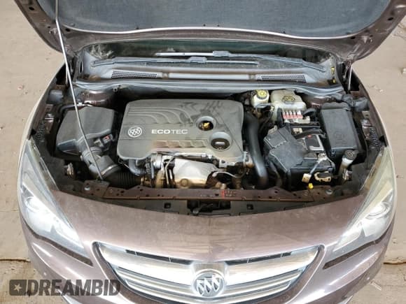 ✅ 2016 Buick Cascada Premium • VIN: W04WT3N57GG139612 • Lot: 90324125. Wystawiony na Copart z przebiegiem 108 986 mil. Bezpłatny archiwum sprzedaży aukcyjnych z USA i szczegółowy raport historii pojazdu na DreamBid. Zdjęcie 11.