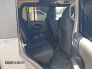 ✅ 2021 Jeep Gladiator Sport S • VIN: 1C6JJTAM1ML607525 • Lot: 41941550. Wystawiony na IAAI z przebiegiem 59 283 mil. Bezpłatny archiwum sprzedaży aukcyjnych z USA i szczegółowy raport historii pojazdu na DreamBid. Zdjęcie 8.