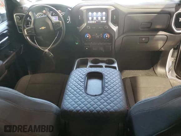 ✅ 2020 Chevrolet Silverado 2500HD LT • VIN: 1GC4YNE79LF275672 • Lot: 71227205. Listed on Copart with 97,234 mi. Free auction sales archive from the USA and detailed vehicle history report at DreamBid. Image 8.