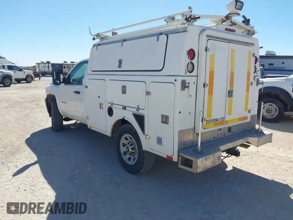 ✅ 2012 Chevrolet Silverado 2500HD Work Truck • VIN: 1GB0CVCG6CF190406 • Lot: 43661604. Wystawiony na IAAI z przebiegiem 162 753 mil. Bezpłatny archiwum sprzedaży aukcyjnych z USA i szczegółowy raport historii pojazdu na DreamBid. Zdjęcie 3.