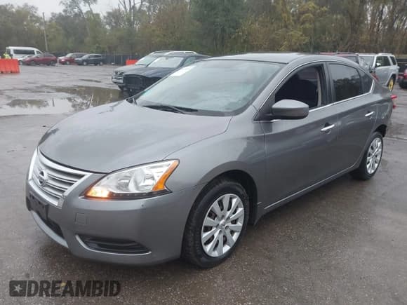 ✅ 2015 Nissan Sentra S • VIN: 3N1AB7AP5FY279739 • Lot: 43541409. Listed on IAAI with 256,187 mi. Free auction sales archive from the USA and detailed vehicle history report at DreamBid. Image 2.