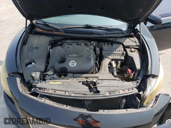 ✅ 2013 Nissan Maxima S • VIN: 1N4AA5AP1DC822083 • Lot: 58932365. Listed on Copart with 136,390 mi. Free auction sales archive from the USA and detailed vehicle history report at DreamBid. Image 11.