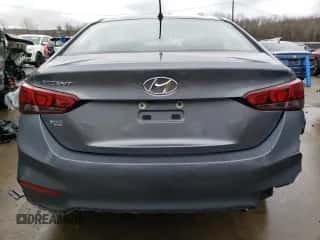 2019 Hyundai Accent SE z VIN 3KPC24A35KE047591, wystawiony jako Copart lot #39206464 z przebiegiem 80 879 mil mil oraz . Historia ofert i sprzedaży dostępna na DreamBid. Obrazek 6.