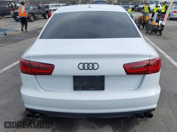 ✅ 2016 Audi A6 Prestige • VIN: WAUHGAFCXGN104723 • Lot: 43681608. Listed on IAAI with 47,915 mi. Free auction sales archive from the USA and detailed vehicle history report at DreamBid. Image 17.
