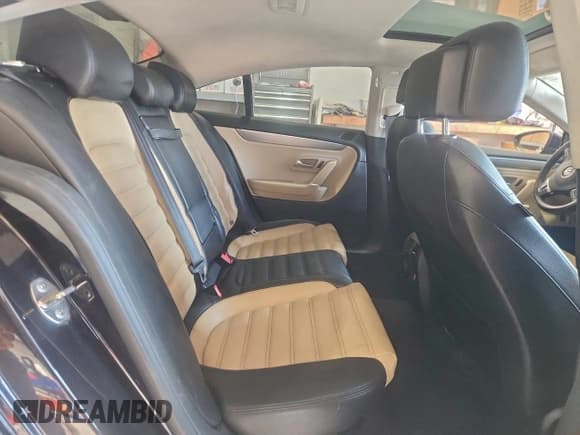 ✅ 2013 Volkswagen CC Lux • VIN: WVWRP7AN2DE561220 • Lot: 95969645. Listed on Copart with 115,382 mi. Free auction sales archive from the USA and detailed vehicle history report at DreamBid. Image 10.