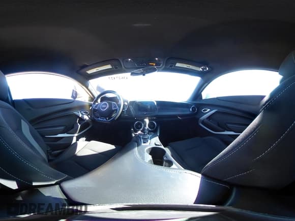 ✅ 2019 Chevrolet Camaro 1LT • VIN: 1G1FB1RS9K0106098 • Lot: 43627427. Wystawiony na IAAI z przebiegiem 79 488 mil. Bezpłatny archiwum sprzedaży aukcyjnych z USA i szczegółowy raport historii pojazdu na DreamBid. Zdjęcie 18.