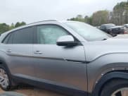 ✅ 2020 Volkswagen Atlas SE • VIN: 1V26C2CA5LC206661 • Lot: 41945822. Wystawiony na IAAI z przebiegiem 43 297 mil. Bezpłatny archiwum sprzedaży aukcyjnych z USA i szczegółowy raport historii pojazdu na DreamBid. Zdjęcie 13.