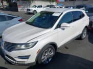 ✅ 2017 Lincoln MKC Select • VIN: 5LMCJ2C93HUL35668 • Lot: 42223752. Listed on IAAI with 84,594 mi. Free auction sales archive from the USA and detailed vehicle history report at DreamBid. Image 23.