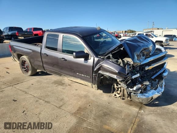✅ 2016 Chevrolet Silverado 1500 LT • VIN: 1GCRCREC9GZ101985 • Lot: 82552255. Wystawiony na Copart z przebiegiem 157 099 mil. Bezpłatny archiwum sprzedaży aukcyjnych z USA i szczegółowy raport historii pojazdu na DreamBid. Zdjęcie 4.