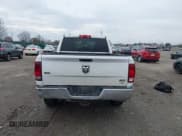 ✅ 2015 Ram 1500 SLT • VIN: 1C6RR6GG5FS623119 • Lot: 43794812. Wystawiony na IAAI z przebiegiem 240 221 mil. Bezpłatny archiwum sprzedaży aukcyjnych z USA i szczegółowy raport historii pojazdu na DreamBid. Zdjęcie 16.