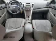 ✅ 2009 Hyundai Sonata GLS • VIN: 5NPET46CX9H485480 • Лот: 72884114. Опубликован ранее на Copart с пробегом 240 609 миль. Бесплатный доступ к архиву аукционных продаж из США и подробный отчёт об истории автомобиля на DreamBid. Изображение 8.