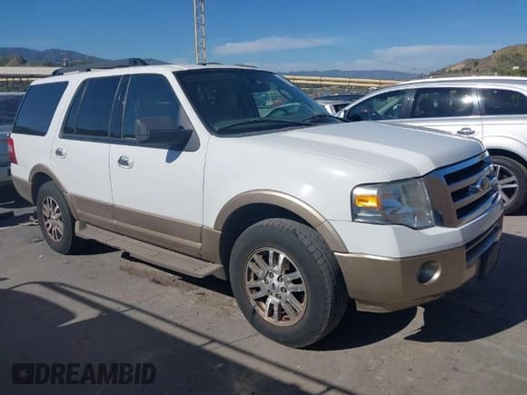 ✅ 2012 Ford Expedition XLT • VIN: 1FMJU1H5XCEF58911 • Lot: 41966461. Listed on IAAI with 167,643 mi. Free auction sales archive from the USA and detailed vehicle history report at DreamBid. Image 1.